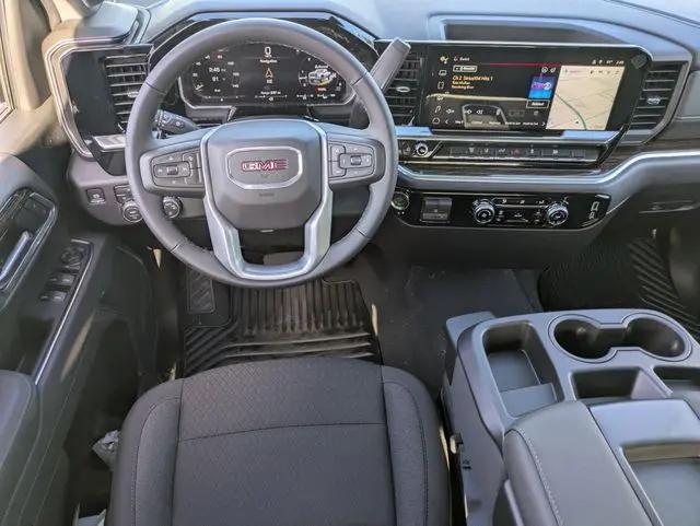 2026 GMC Sierra 2500HD Crew Cab, Standard Bed, SLE, 4WD
