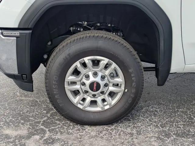 2026 GMC Sierra 2500HD Crew Cab, Standard Bed, SLE, 4WD