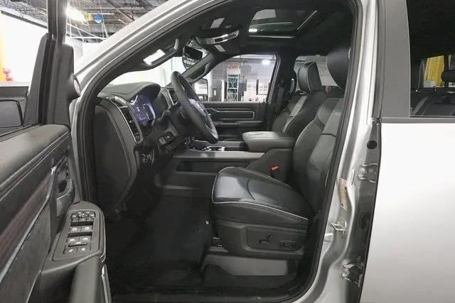 2026 Ram 3500 Laramie Crew Cab 4x4 8' Box