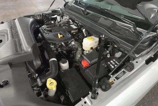 2026 Ram 3500 Laramie Crew Cab 4x4 8' Box
