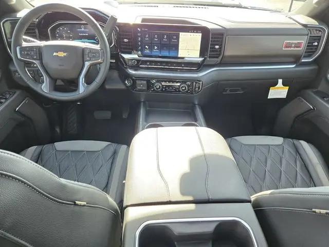 2026 Chevrolet Silverado 3500HD Crew Cab, Long Bed, High Country Dual Rear Wheel, RWD