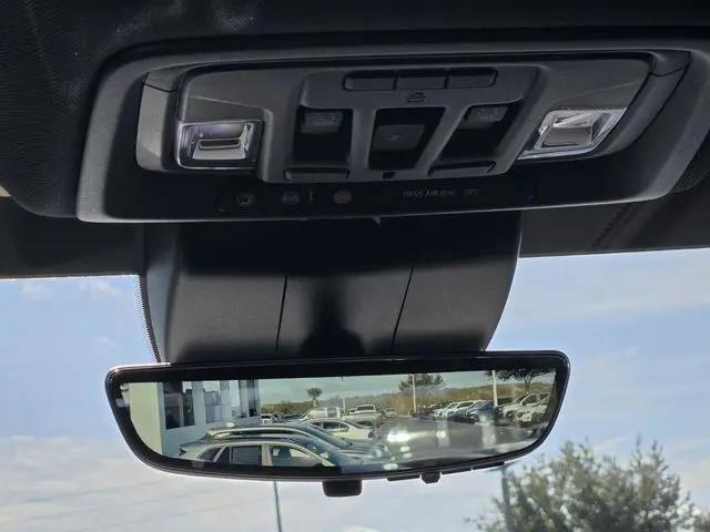 2026 Chevrolet Silverado 3500HD Crew Cab, Long Bed, High Country Dual Rear Wheel, RWD