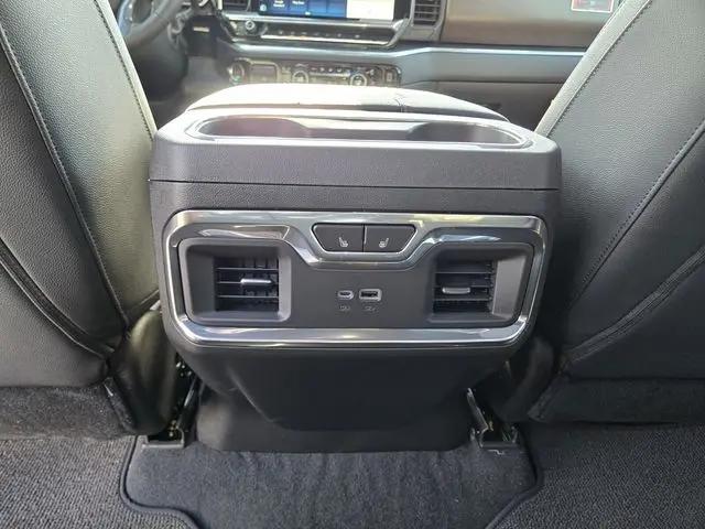2026 Chevrolet Silverado 3500HD Crew Cab, Long Bed, High Country Dual Rear Wheel, RWD