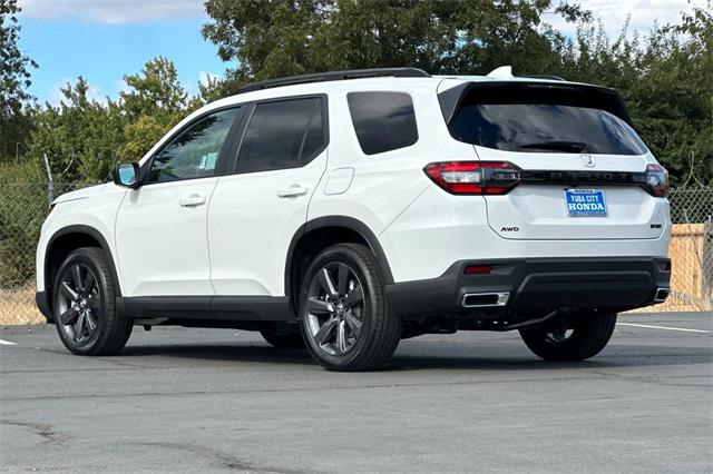 2025 Honda Pilot Sport