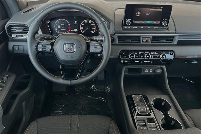 2025 Honda Pilot Sport