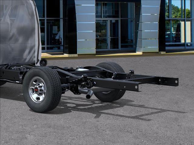 2025 GMC Savana Cutaway Work Van