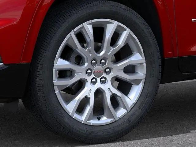 2026 GMC Acadia Denali AWD