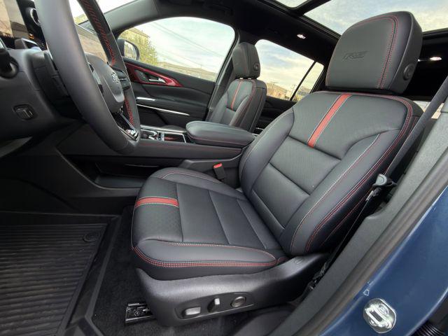 2026 Chevrolet Traverse FWD RS