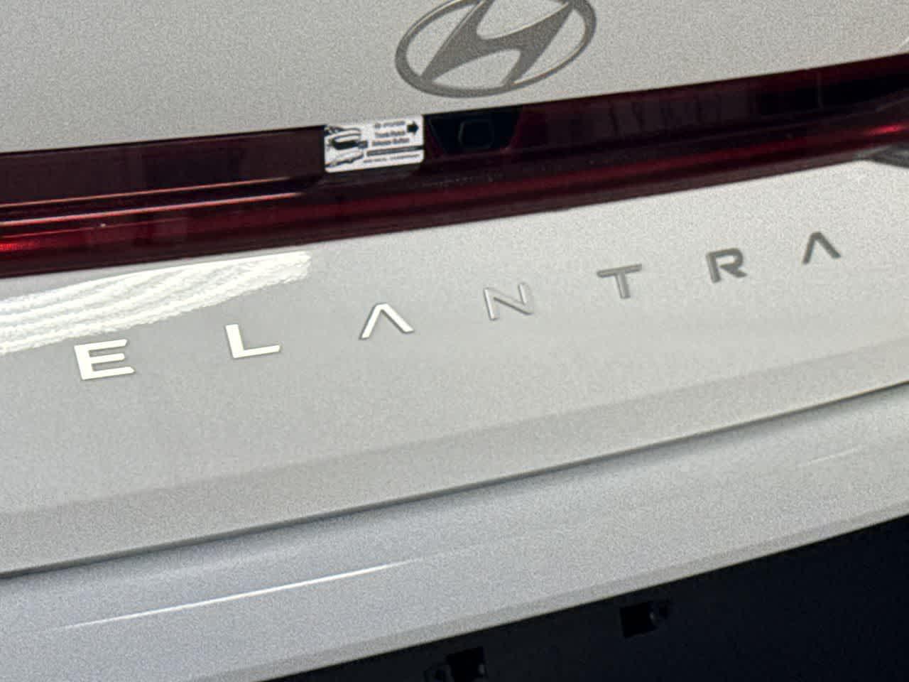 New 2026 Serenity White Hyundai SEL Sport image 39