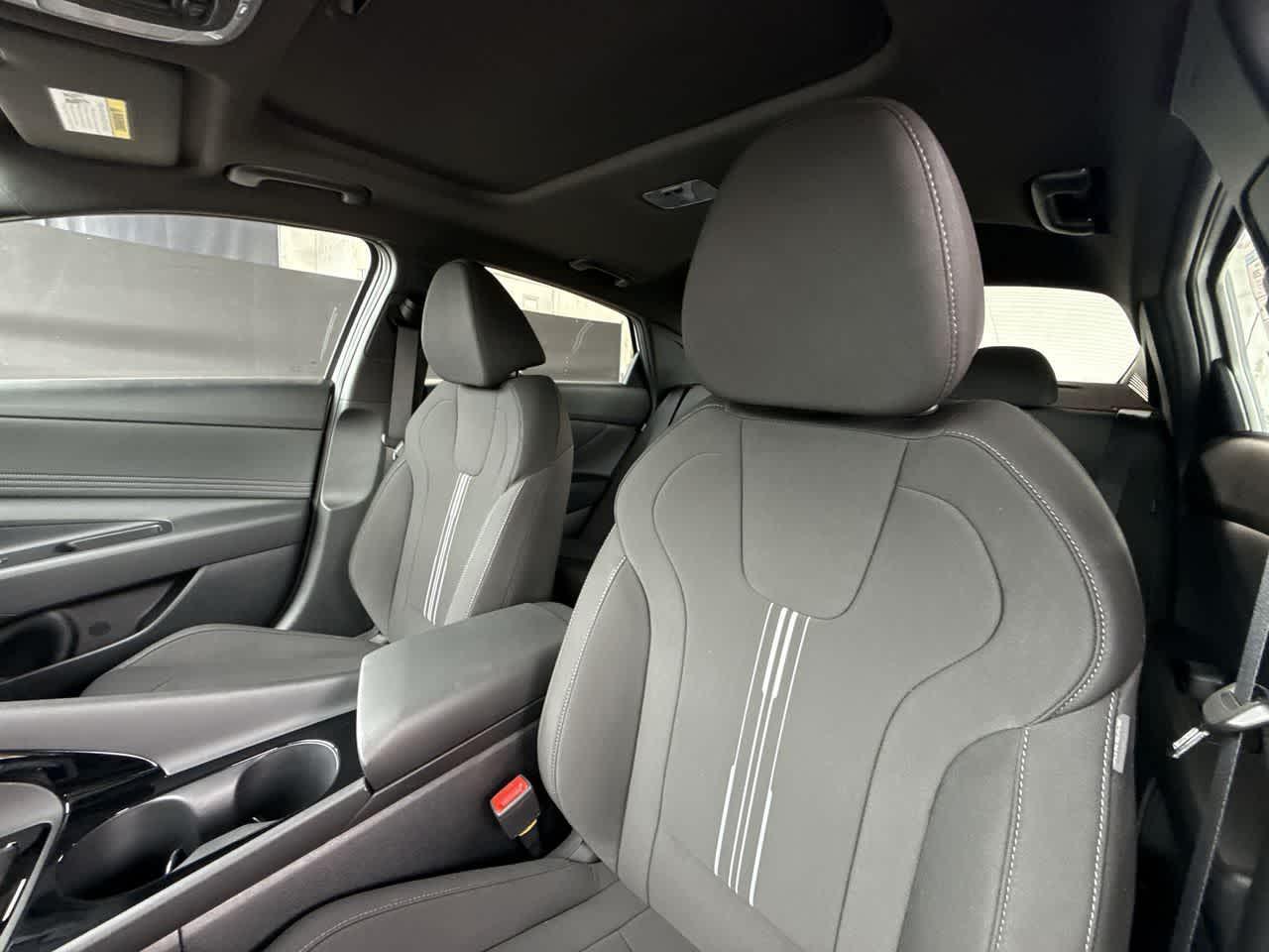 New 2026 Serenity White Hyundai SEL Sport image 43