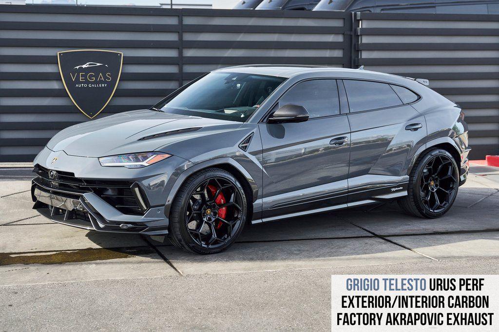 /2024 Lamborghini Urus