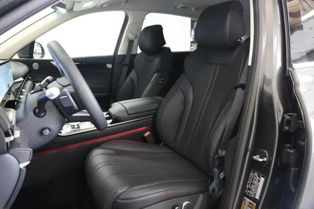 2026 Genesis GV80 2.5T AWD