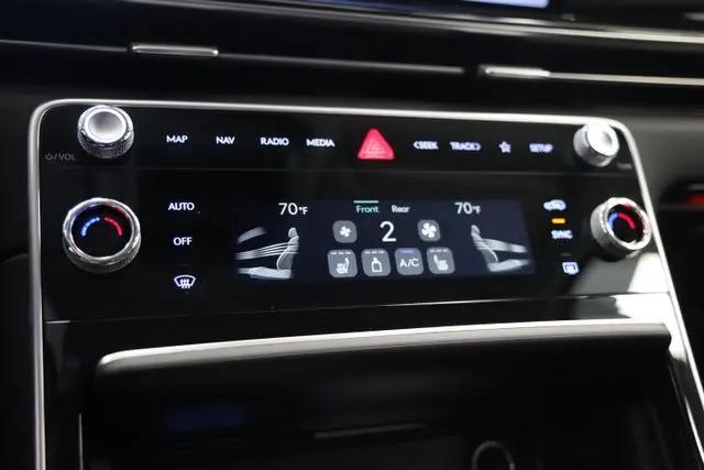 2026 Genesis GV80 2.5T AWD