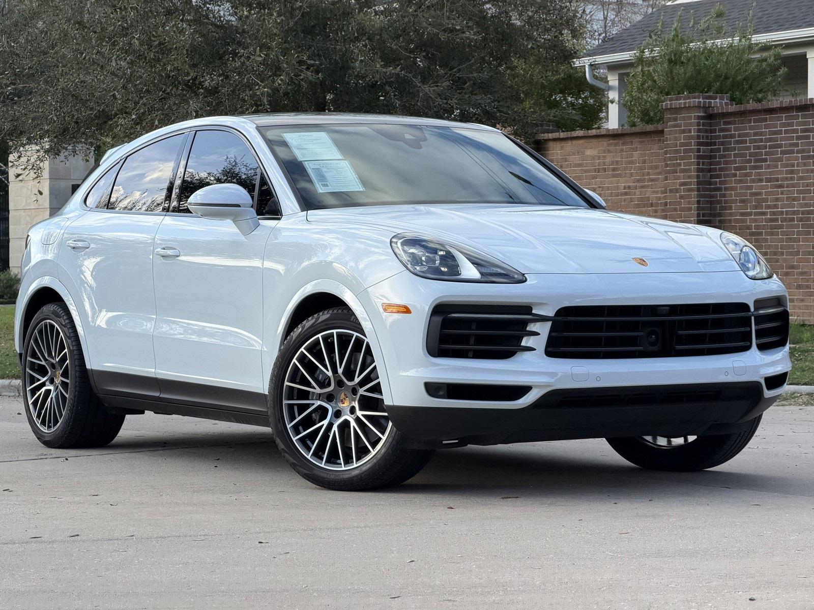 2023 Porsche Cayenne Coup Platinum Edition's photo