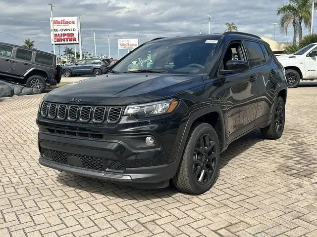 2026 Jeep Compass Latitude Altitude
