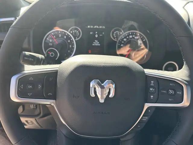 2026 Ram 1500 Big Horn Quad Cab 4x4 6'4" Box