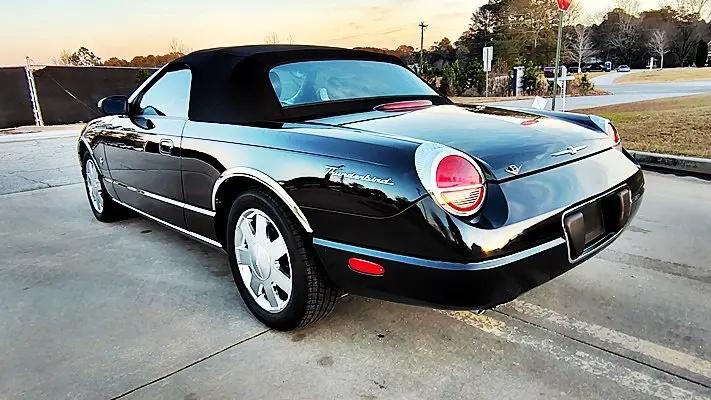 2002 Ford Thunderbird Deluxe