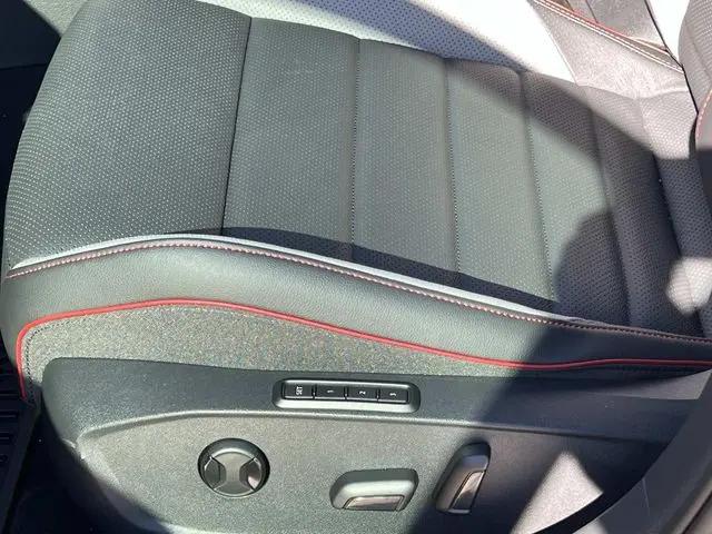 2026 Volkswagen Golf GTI SE