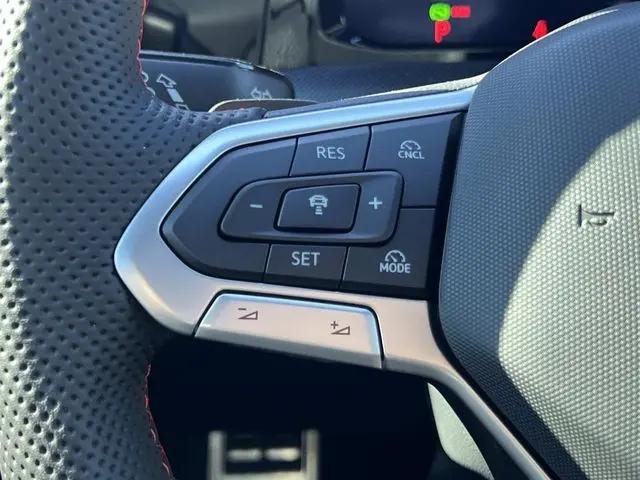 2026 Volkswagen Golf GTI SE