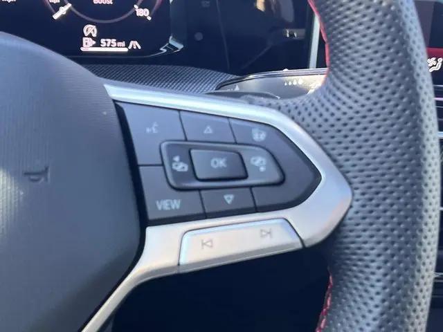 2026 Volkswagen Golf GTI SE