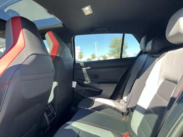 2026 Volkswagen Golf GTI SE