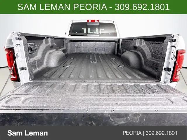 2026 Ram 3500 Tradesman Crew Cab 4x4 8' Box