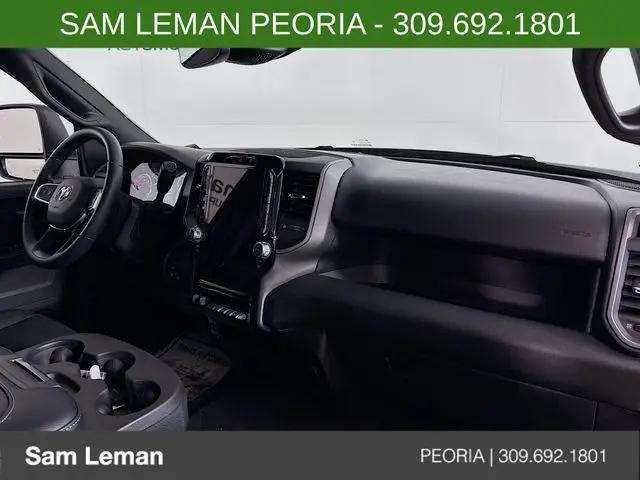 2026 Ram 3500 Tradesman Crew Cab 4x4 8' Box