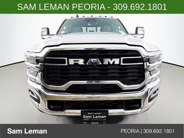 2026 Ram 3500 Tradesman Crew Cab 4x4 8 Box