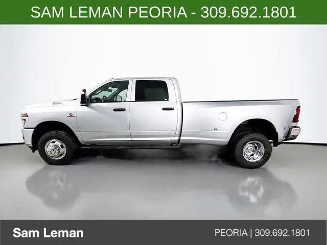 2026 Ram 3500 Tradesman Crew Cab 4x4 8 Box