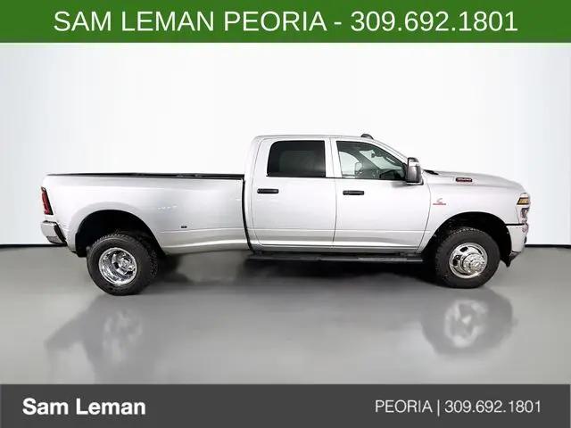 2026 Ram 3500 Tradesman Crew Cab 4x4 8 Box