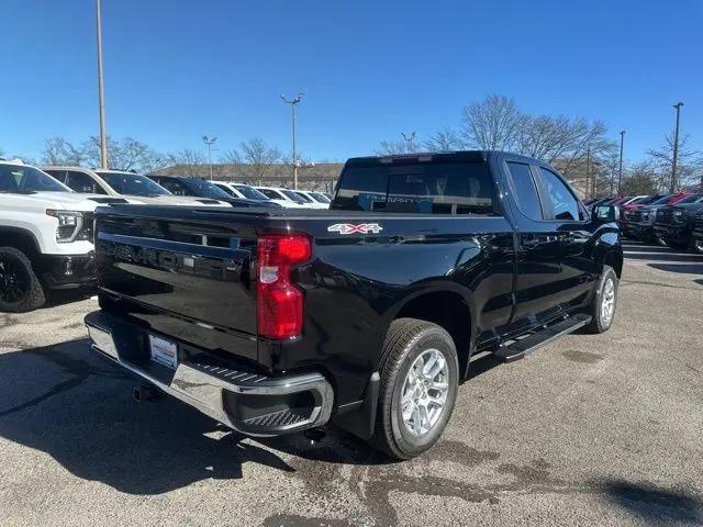 2026 Chevrolet Silverado 1500 4WD Double Cab Standard Bed LT