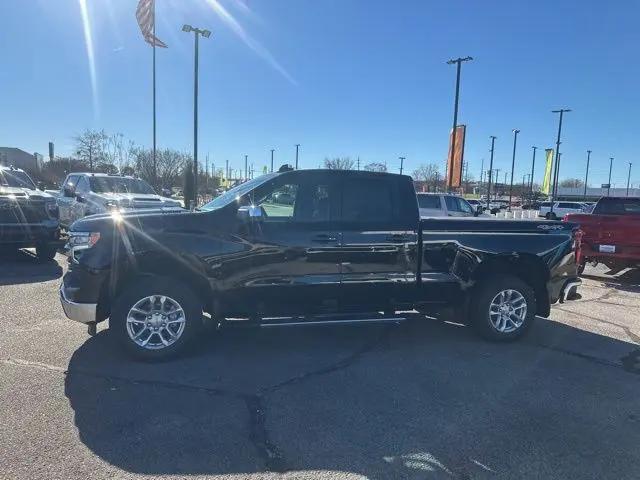 2026 Chevrolet Silverado 1500 4WD Double Cab Standard Bed LT