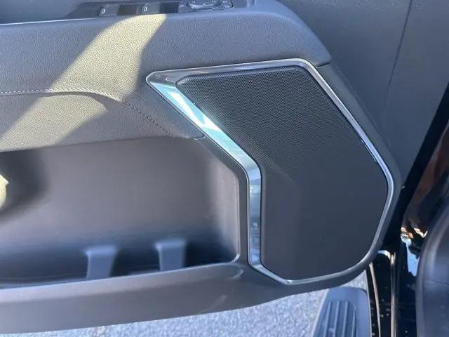 2026 Chevrolet Silverado 1500 4WD Double Cab Standard Bed LT