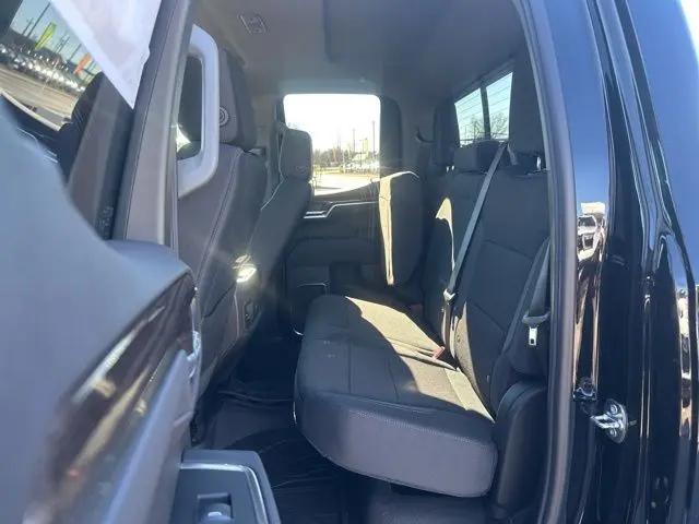 2026 Chevrolet Silverado 1500 4WD Double Cab Standard Bed LT