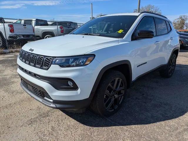 2026 Jeep Compass Latitude Altitude