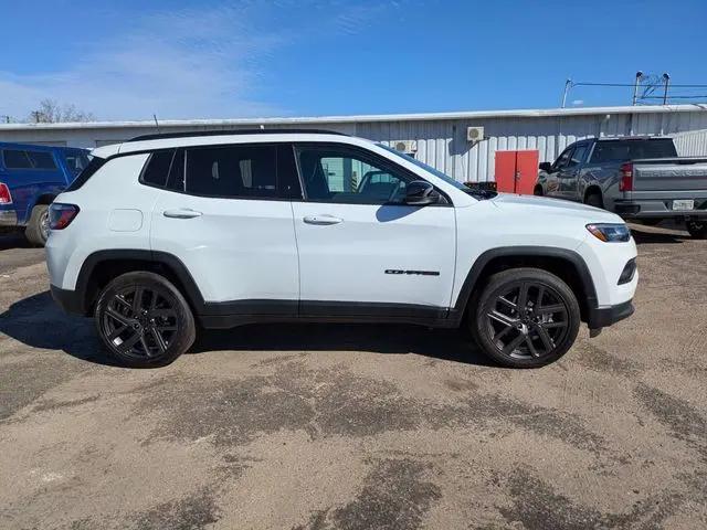 2026 Jeep Compass Latitude Altitude