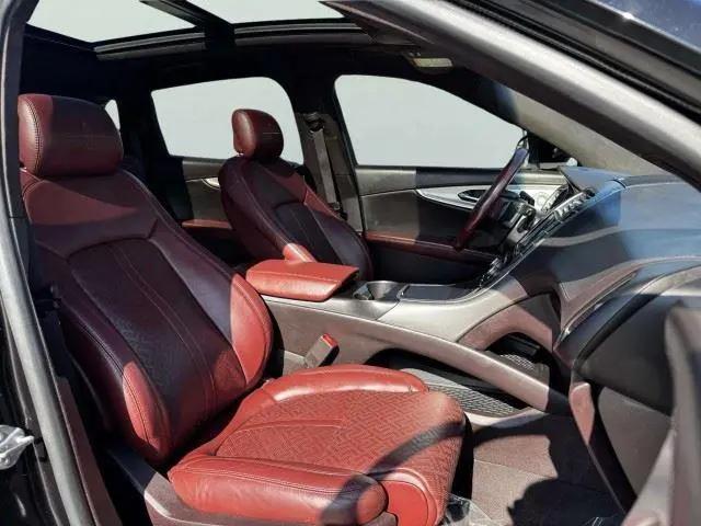 2019 Lincoln Nautilus Black Label