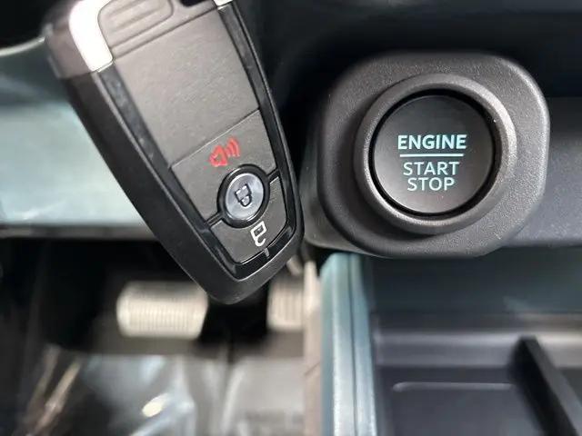 2026 Ford Maverick Lobo Standard