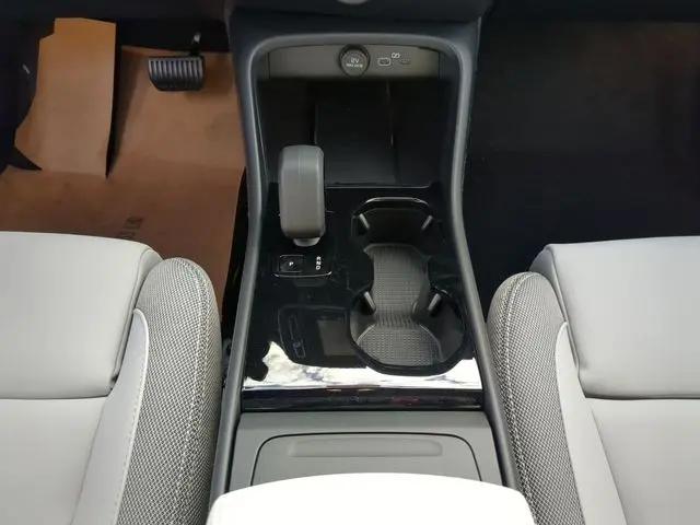 2026 Volvo EX40 Plus, Single Motor Extended Range, Fully electric