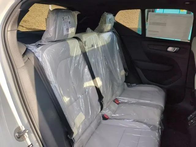 2026 Volvo EX40 Plus, Single Motor Extended Range, Fully electric