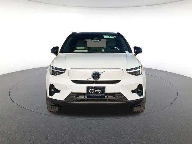 2026 Volvo EX40 Plus, Single Motor Extended Range, Fully electric