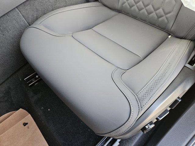 2026 Volvo XC90 Plus, B6 AWD Gas (mild hybrid), Gasoline, Bright, 6 Seats