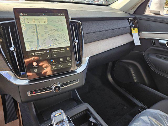 2026 Volvo XC90 Plus, B6 AWD Gas (mild hybrid), Gasoline, Bright, 6 Seats