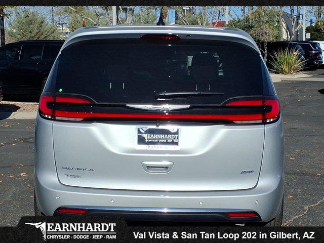 2026 Chrysler Pacifica Select AWD