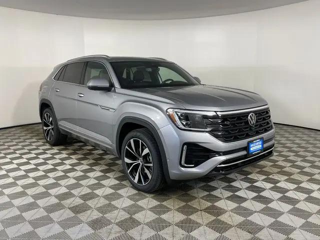 2026 Volkswagen Atlas Cross Sport SEL Premium R-Line