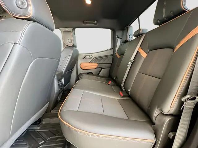 2026 GMC Canyon AT4, 4WD
