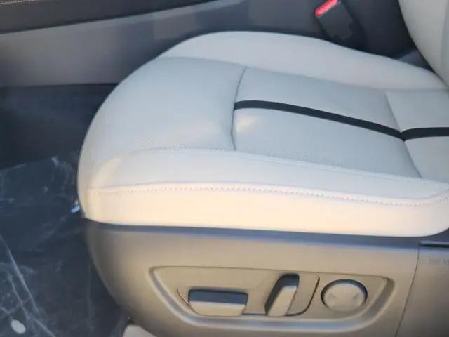 2026 Mazda X-90 3.3 Turbo Premium Sport