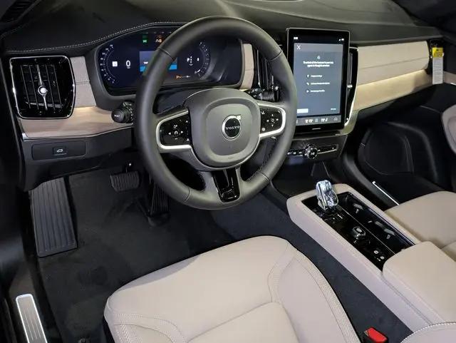 2026 Volvo XC90 Plus, B6 AWD Gas (mild hybrid), Gasoline, Bright, 7 Seats