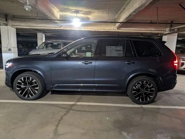 2026 Volvo XC90 Ultra Dark Theme, B6 AWD Gas (mild hybrid), Gasoline, 7 Seats