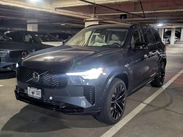 2026 Volvo XC90 Ultra Dark Theme, B6 AWD Gas (mild hybrid), Gasoline, 7 Seats